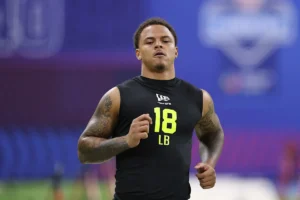 Robert Spillane reage à única escolha LB dos Patriots no Draft de 2026 da NFL