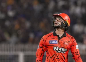 SRH estava com problemas, mas Abhishek Sharma teve problemas depois de quebrar o código IPL