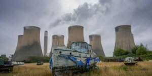 ‘Stonehenge da Era do Carbono’ será demolido em poucos meses enquanto os críticos lamentam o declínio da indústria britânica