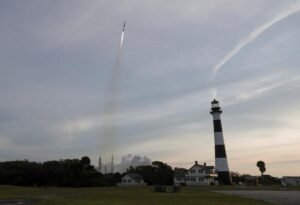 Tanques de estoque da AST SpaceMobile após falha no lançamento de satélite da Blue Origin