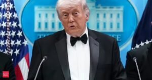 Trump disse que o representante do Irã estava retornando ao Paquistão e poderia ligar se o Irã quisesse conversar