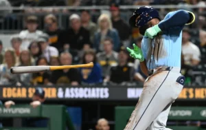 Um começo tranquilo, depois desceu: Raios 1, Piratas 5