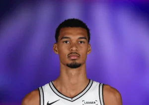 "Os Spurs fizeram um trabalho incrível. Estou muito infeliz…