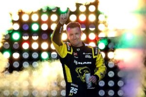 AJ Allmendinger junta-se a um impressionante campo de caminhões da NASCAR para Watkins Glen