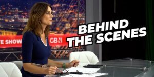 Bev Turner leva os espectadores do GB News aos bastidores do The Late Show ao vivo