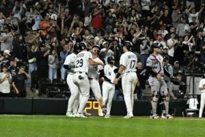 Chicago White Sox 15, Minnesota Twins 2: Santo (palavrão)