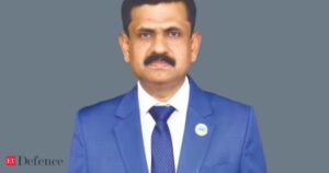 Com a saída de DK Sunil, HAL foi nomeado presidente e Kota Ravi como MD