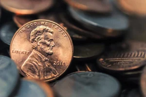 Como economizar US$ 668 por ano com o desafio de economizar um centavo por dia