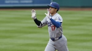 Dave Roberts, dos Dodgers, supostamente mudou o plano de Shohei Ohtani contra Astros após queda de 0-17