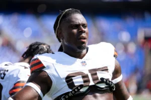 David Njoku e Chargers supostamente concordaram com um contrato de 1 ano depois que o veterano TE atingiu a agência gratuita pela primeira vez