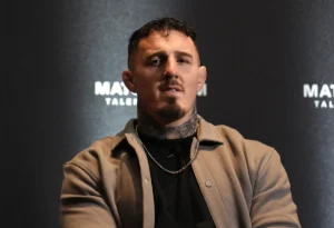 Eddie Hearn pede a Dana White para liberar o ‘muito infeliz’ campeão do UFC Tom Aspinall de seu contrato: ‘As coisas precisam mudar’