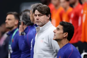 Faltando 2 semanas para a Copa do Mundo, o técnico da USMNT, Mauricio Pochettino, está supostamente em negociações com o AC Milan sobre seu próximo emprego