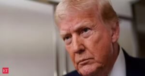 Fontes dizem que o governo Trump disse aos promotores para acusar o líder da Venezuela