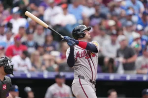 Heim faz 5 corridas para ajudar Braves a vencer Rockies por 11-6 com o retorno de Strider