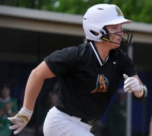 Homers, joias e roubos de bola: vote no jogador de softball da semana do IndyStar (18 a 23 de maio)