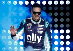 Insider da NASCAR sugere que Alex Bowman pode se aposentar após 2026