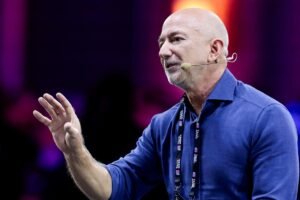 Jeff Bezos diz que alguns americanos deveriam pagar zero imposto de renda federal
