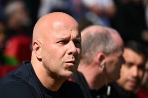 O dia do julgamento chegou para Arne Slot, mas qual será o veredicto do Liverpool?