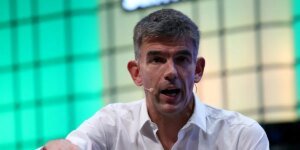 O novo diretor-geral da BBC foi chamado a “eliminar os ativistas trans”.