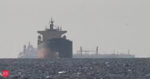 Preços do petróleo na segunda-feira: Preços do petróleo hoje: Por que os futuros do petróleo Brent e a queda intermediária do oeste dos EUA no Texas?