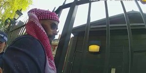Requerente de asilo reprovado condenado por tentar invadir complexo em Londres para realizar ataque com faca
