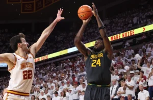 Tounde Yessoufou retirou-se do Draft da NBA e se comprometeu com o St.