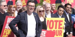 Andy Burnham abre a porta para uma eleição antecipada se sair vencedor na guerra civil trabalhista