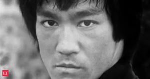 Bruce Lee: Citação do dia de Bruce Lee: ‘Um guerreiro de sucesso é um homem comum, com …’ Lições de vida sobre luta, trabalho duro e natureza humana Famoso ator de cinema nascido nos Estados Unidos