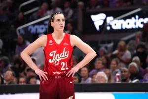 Caitlin Clark explica o que causou o vômito durante o jogo Fever-Dream