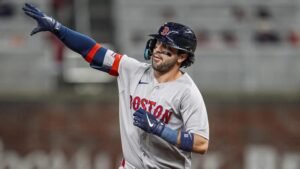 Craig Breslow dissipa rumores de negociação do Red Sox com Marcelo Mayer