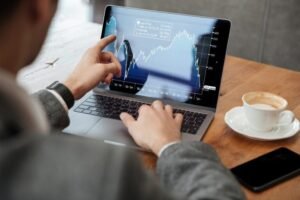 O portfólio de ações do ChatGPT inclui este popular estoque de IA e data center