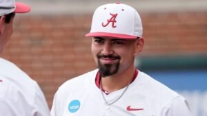 Pontuação da caixa de beisebol de Alabama x St. John’s: estatísticas ao vivo do campeonato de beisebol da NCAA