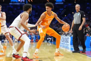 Relatório: olheiros misturados na escolha potencial do Nets 2026 NBA Draft, Nate Ament