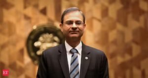 Reunião RBI MPC 2026: Sanjay Malhotra & Co mantém as taxas estáveis ​​em 5,25% devido ao choque do petróleo, rupia fraca, perspectivas de nuvem de guerra na Ásia Ocidental