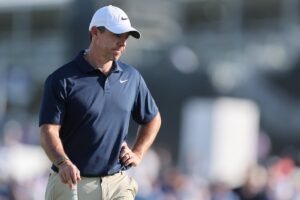 Rory McIlroy fez um apelo aos dirigentes do Aberto dos Estados Unidos antes de uma tentativa de glória em Shinnecock Hills